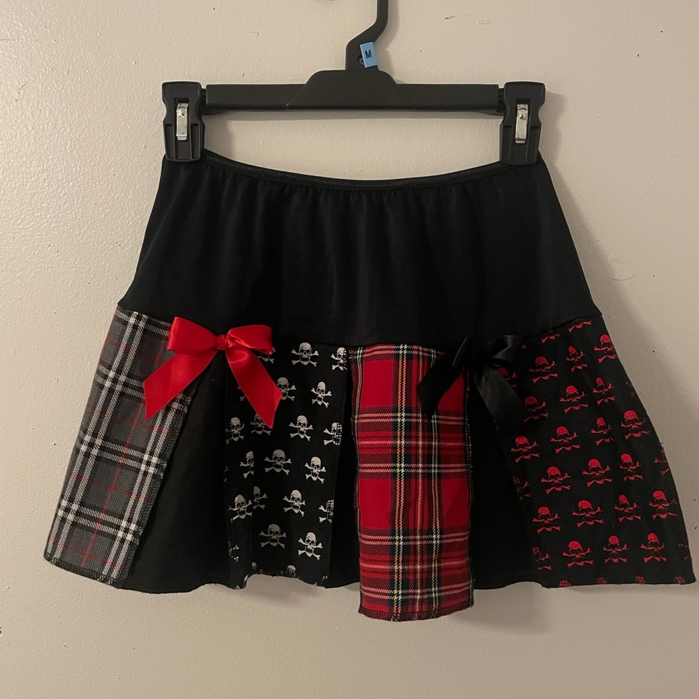 Red Skulls Tartan Festival Mall Goth Mini Skirt